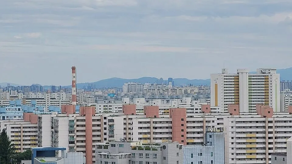 서울 노원구에 빼곡하게 들어선 아파트 단지 전경