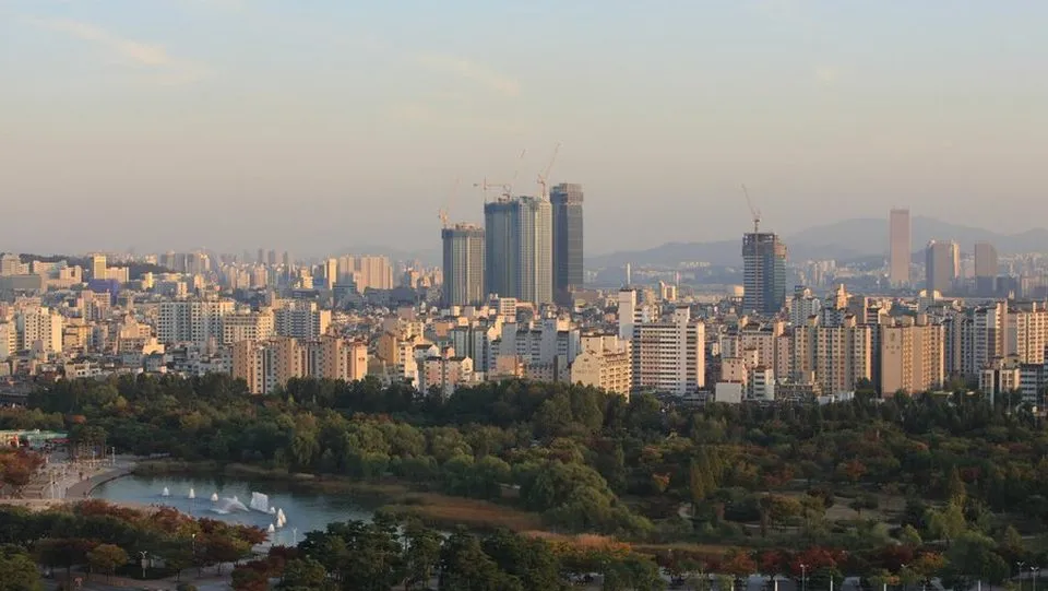 서울 하늘공원에서 본 서울 아파트와 빌딩 전경